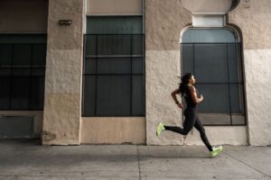 PUMA presenta las DEVIATE NITRO™ 4 en Argentina