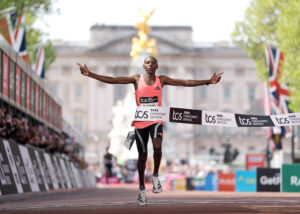 Chasing Sub 2, el record en maratón documentado x adidas