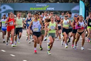 Saucony 15k Baires: 5500 corredores coparon la Ciudad